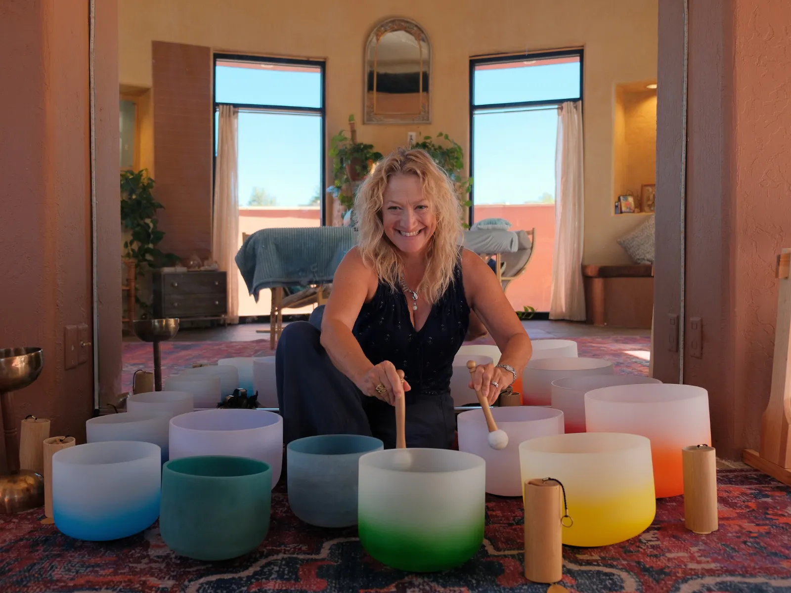 Card Indoor Sound Bath Melina playing Crystal Singing bowls