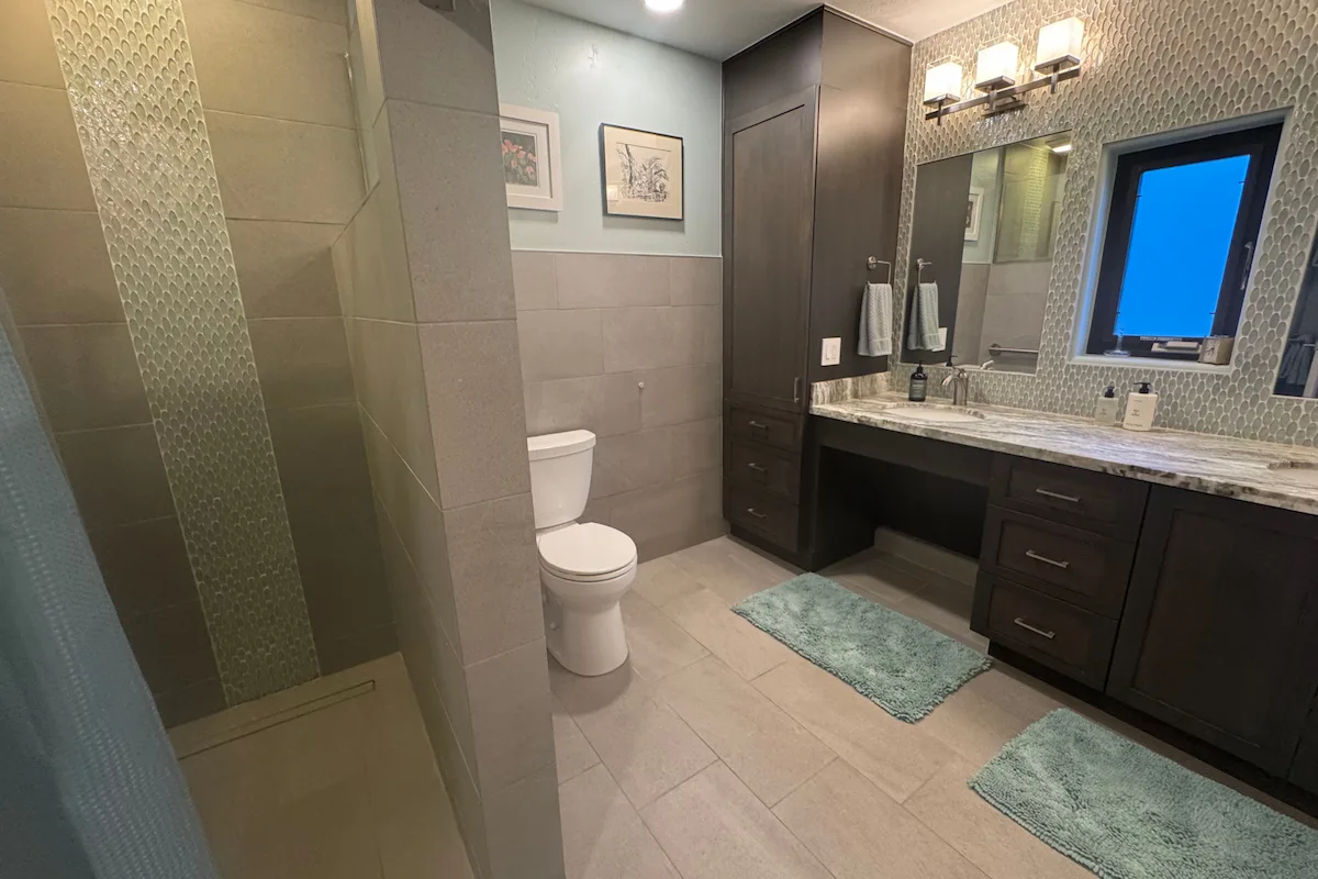 modern bathroom in casita for retreats